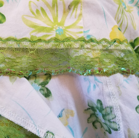 Spring flower skirt - Picture 2 of 5